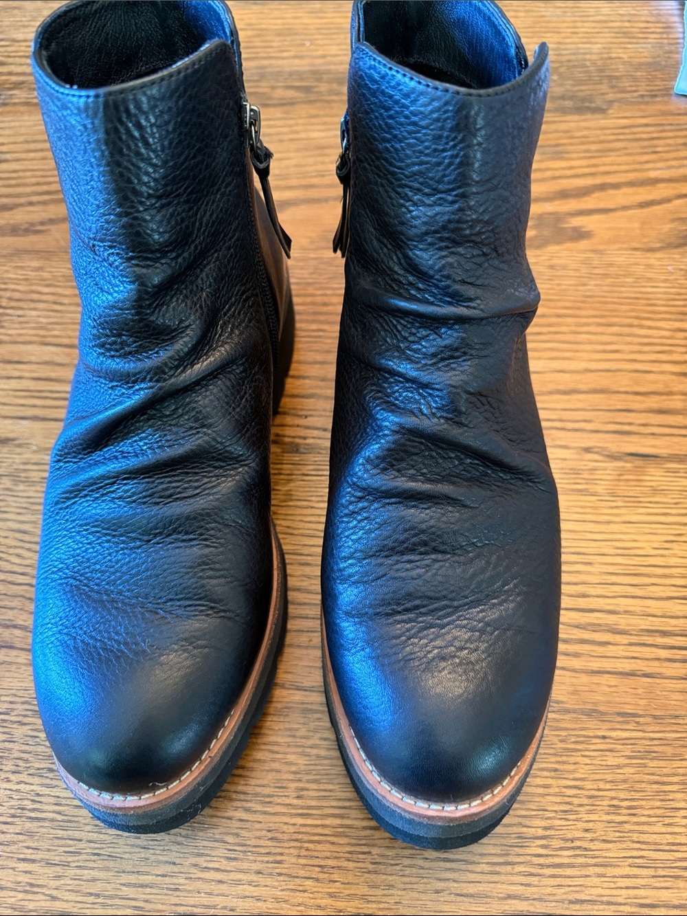 Chunky Lug Sole Slouch Leather Ankle Boots Söfft Pecola Black 9M